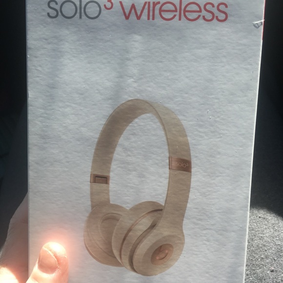 Beat by Dr Solo3 BRAND NEW - Picture 3 of 7